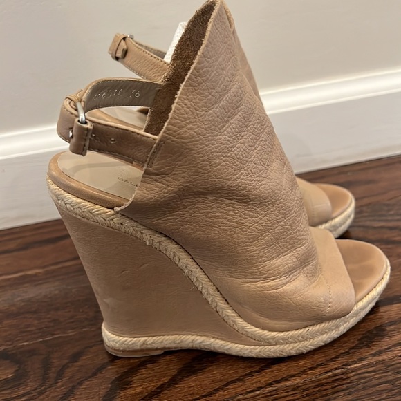 Balenciaga tan/taupe sling back leather glove open toe wedge sandals size 36(6) - Picture 2 of 8